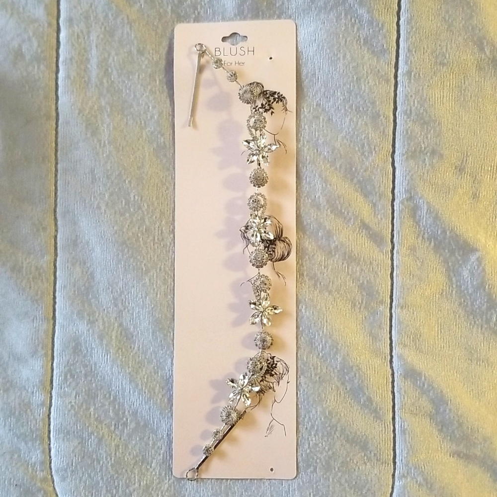 Hair accessorie, silver halo.